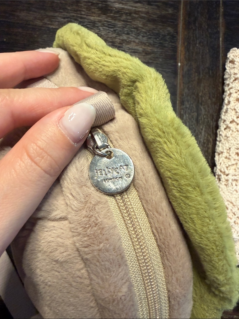 Jellycat Beige Plush Timmy Turtle Crossbody Bag with Olive Shell - Picture 4 of 6